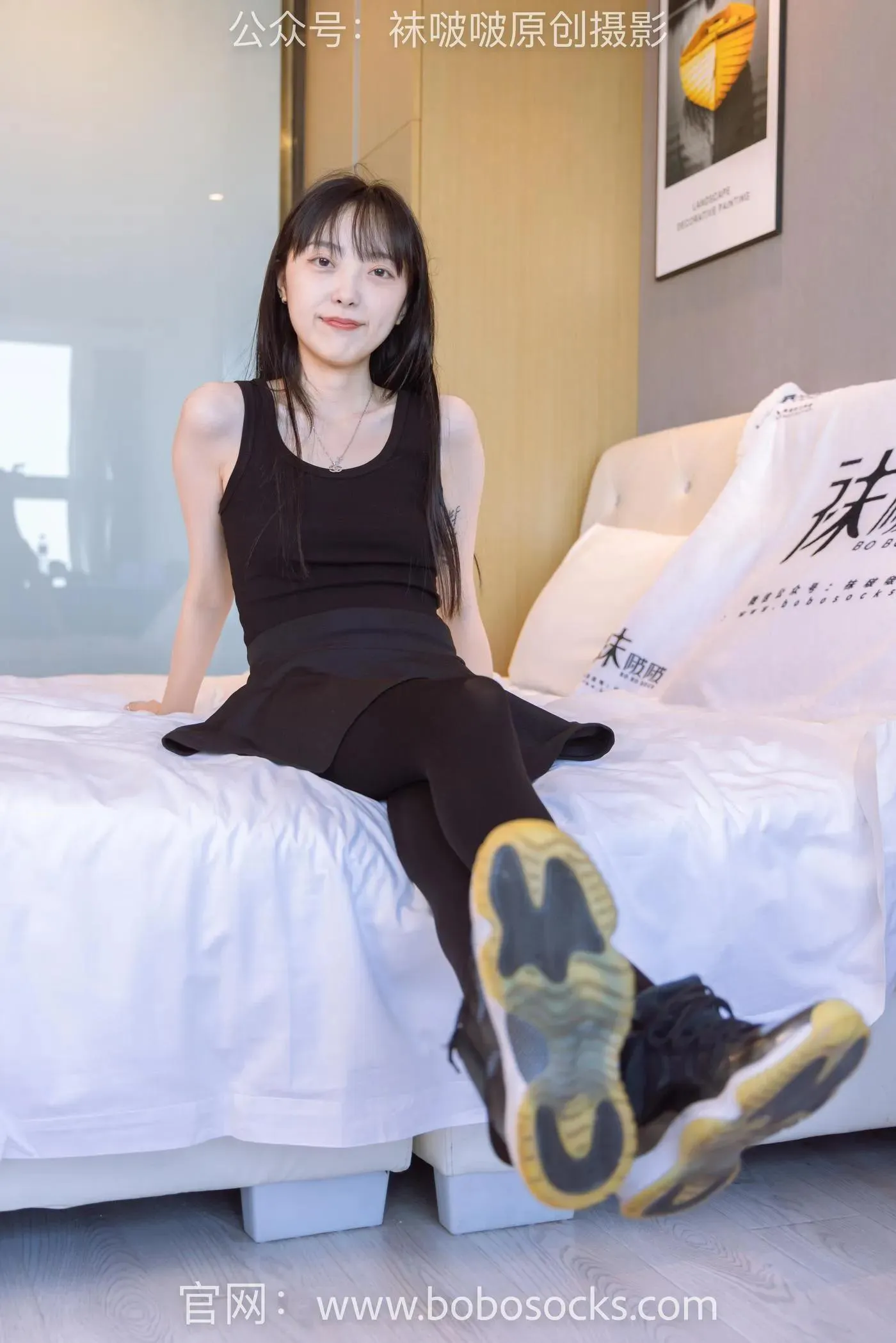 [BoBoSocks袜啵啵]NO.130 稚予-两双穿脏篮球鞋、厚黑丝 [145P]插图
